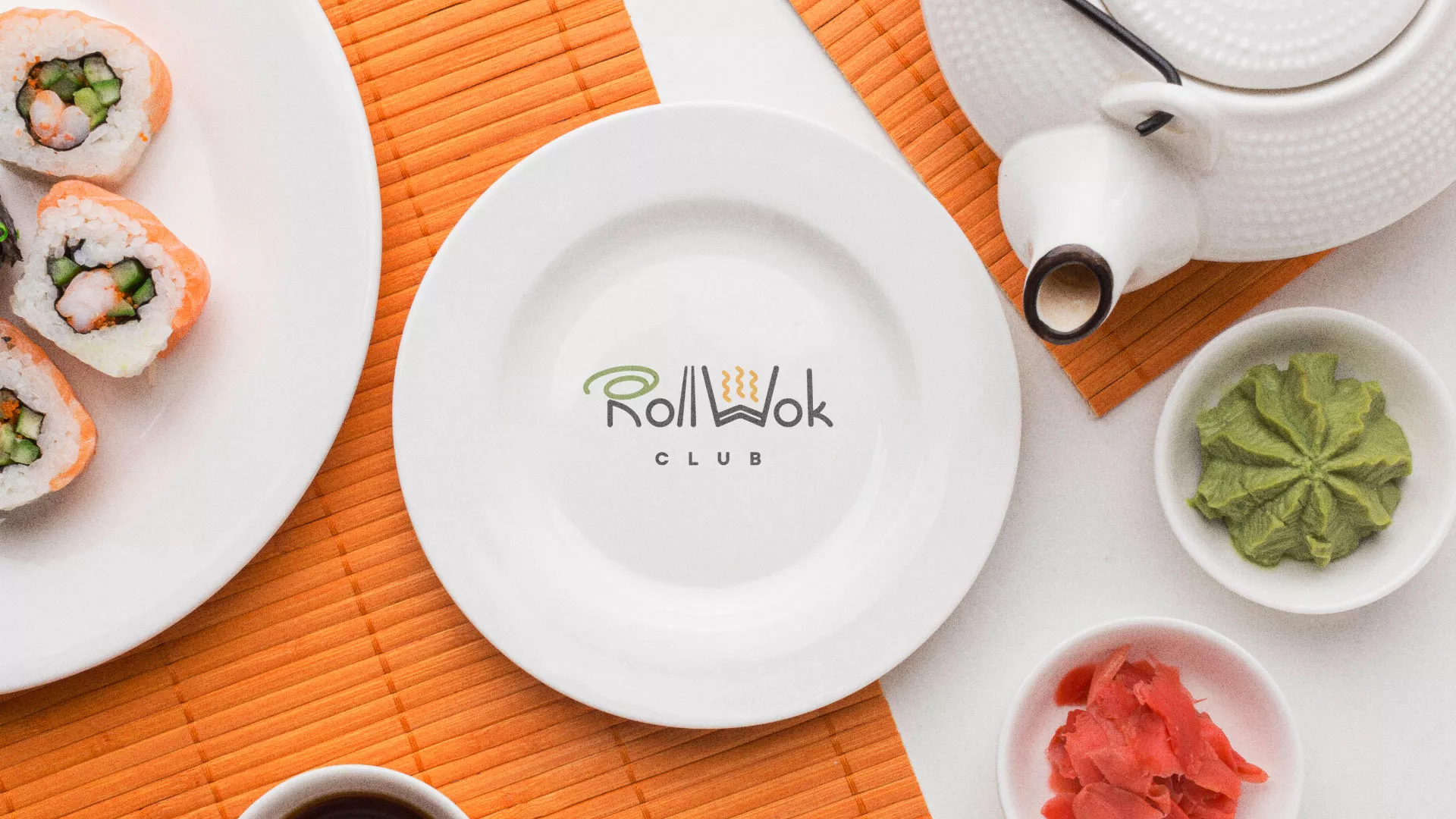Разработка логотипа и фирменного стиля в Усть-Лабинске для суши-бара «Roll Wok Club» Разработка логотипа и фирменного стиля в Усть-Лабинске для суши-бара «Roll Wok Club»